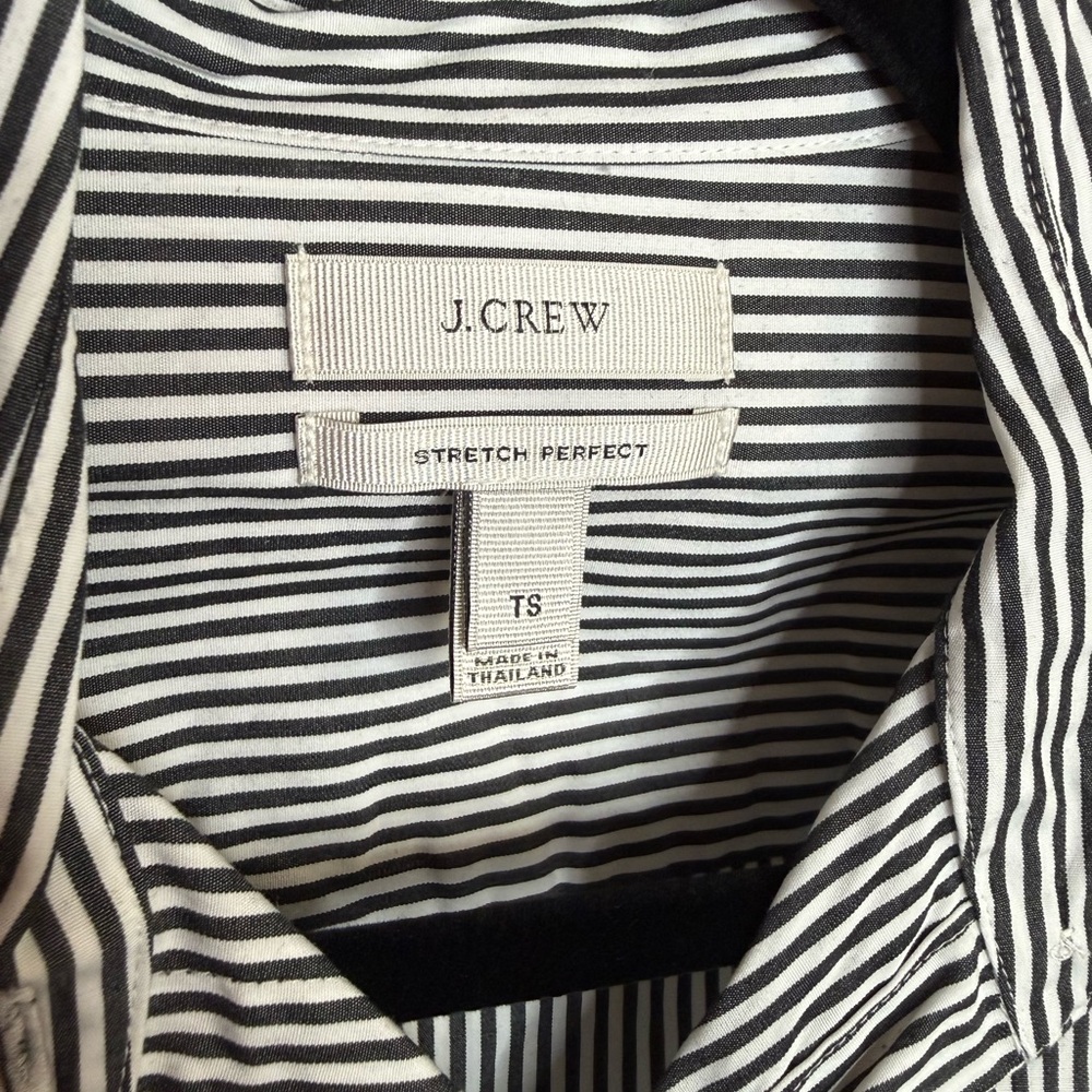 J. Crew Women’s Black and White Striped Shirt Small TALL - Picture 3 of 6